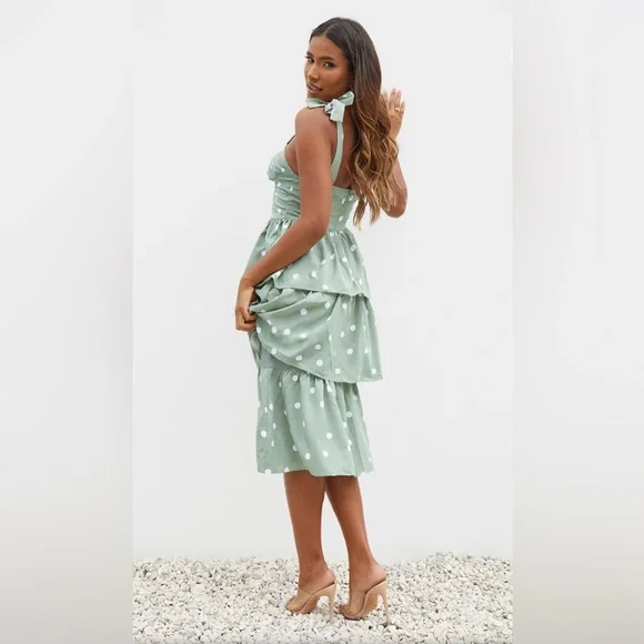 PrettyLittleThing Sage Green Polka Dot Cup Strap Tiered Midi Dress - Picture 2 of 4